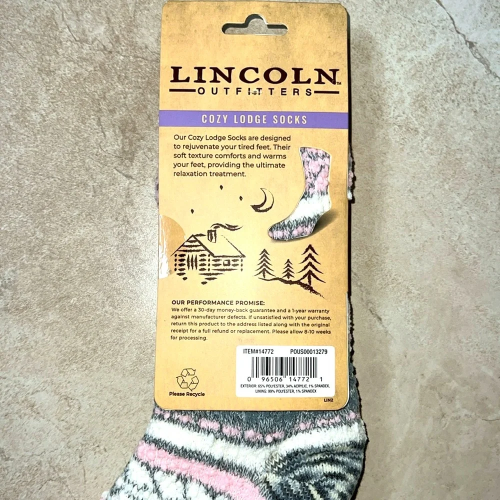 NWT Lincoln Outfitters Cozy Lodge Socks *Infused with Aloe Vera*